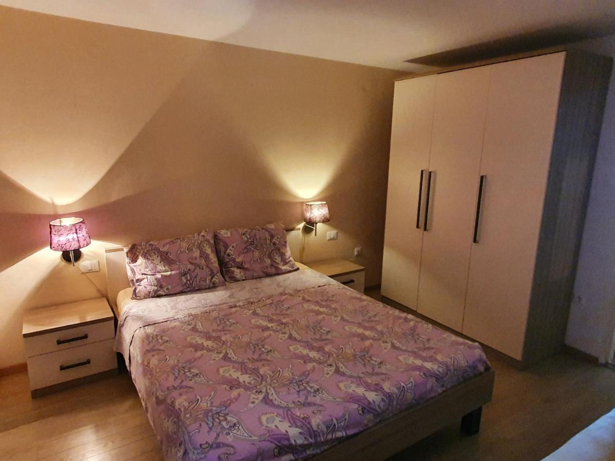 Apartments Kiwi โรวีน ภายนอก รูปภาพ
